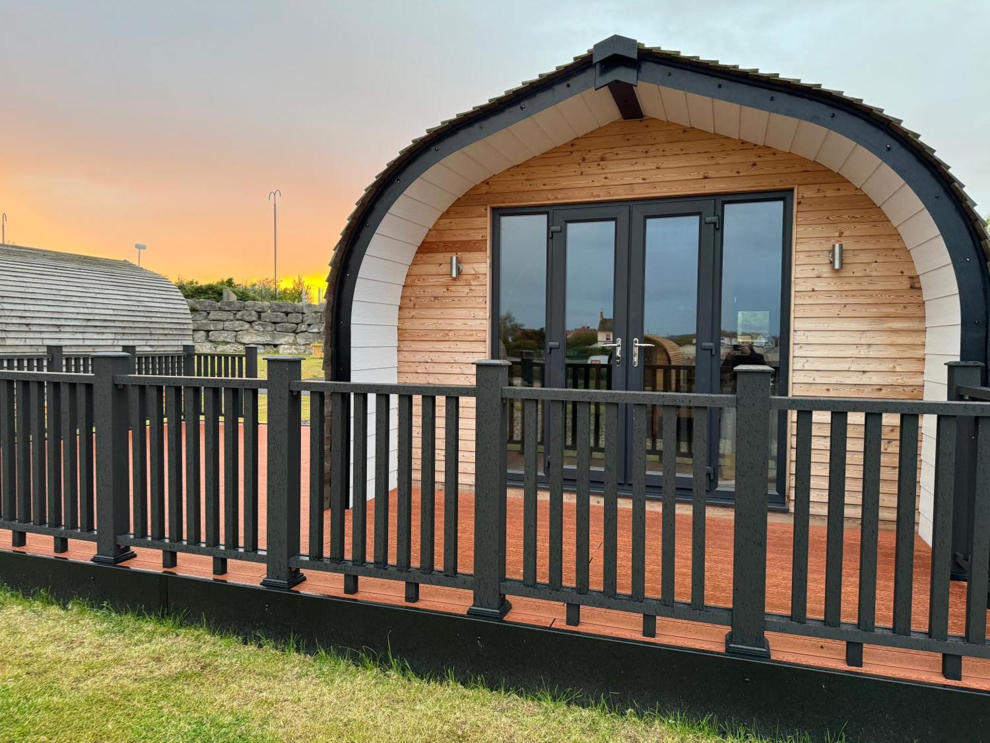 Hotel Ffrith Beach Glamping With Hot Tub Prestatyn Exterior foto